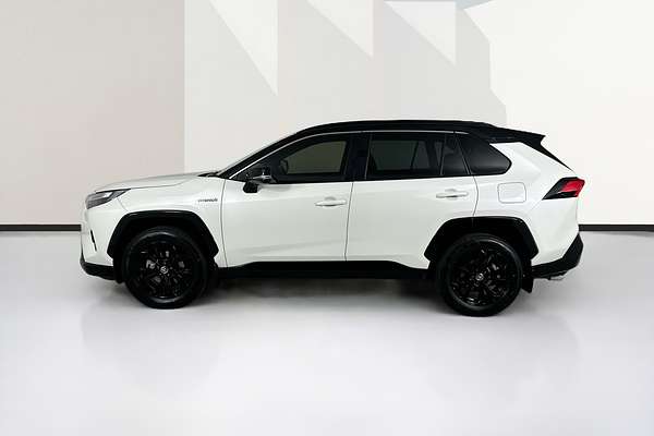 2022 Toyota RAV4 XSE (AWD) HYBRID PREMIUM PAINT AXAH54R