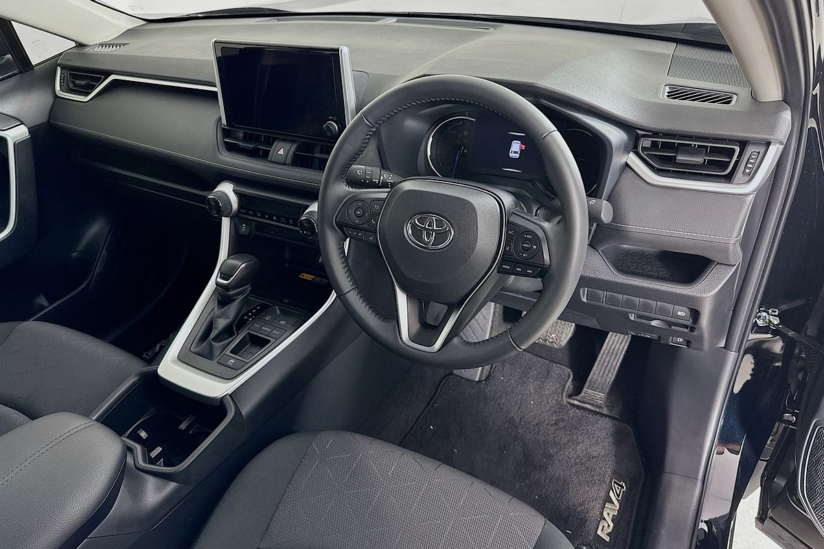 2024 Toyota RAV4 GXL AXAH52R