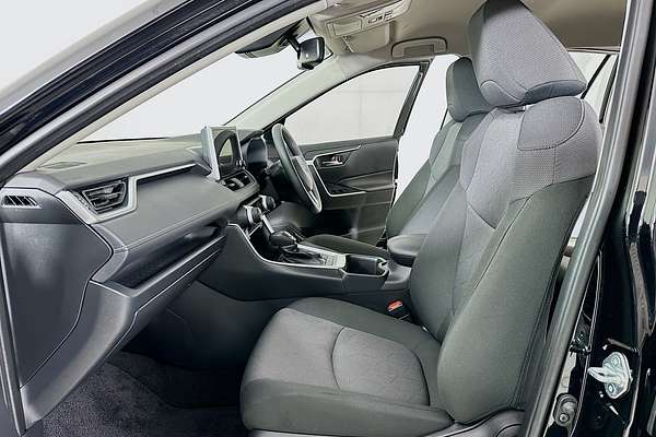 2024 Toyota RAV4 GXL AXAH52R