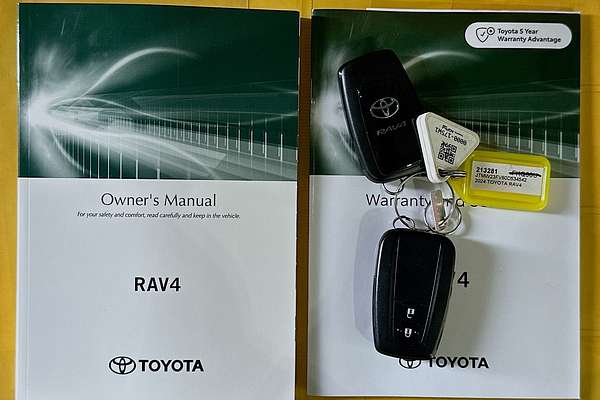 2024 Toyota RAV4 GXL AXAH52R