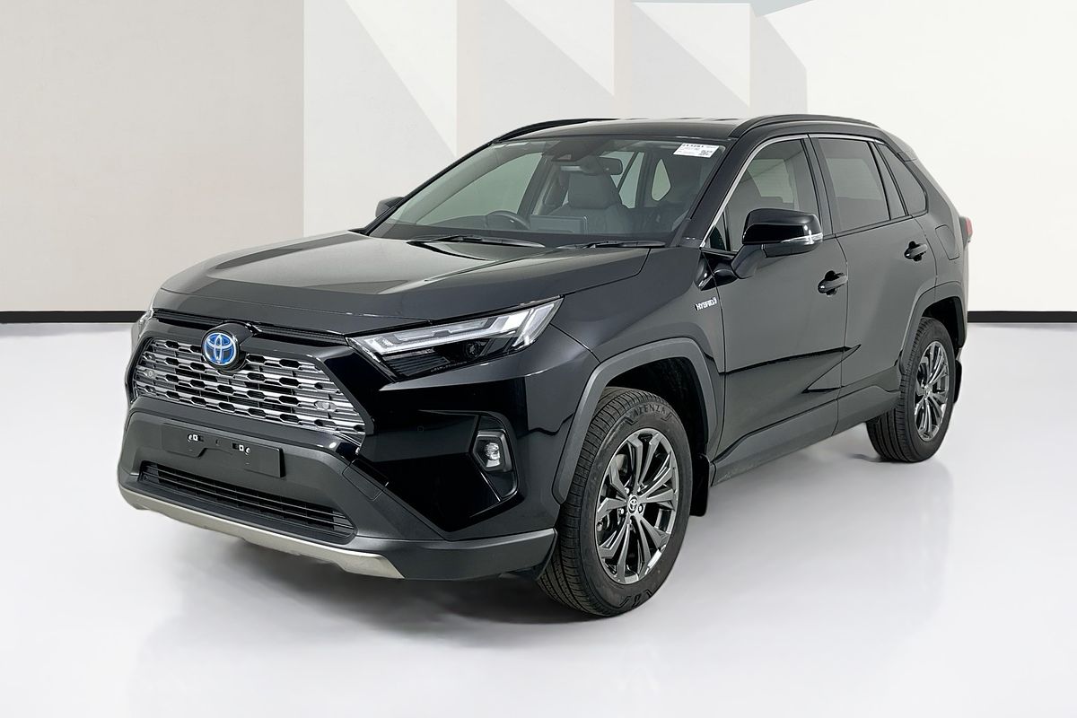 2024 Toyota RAV4 GXL AXAH52R