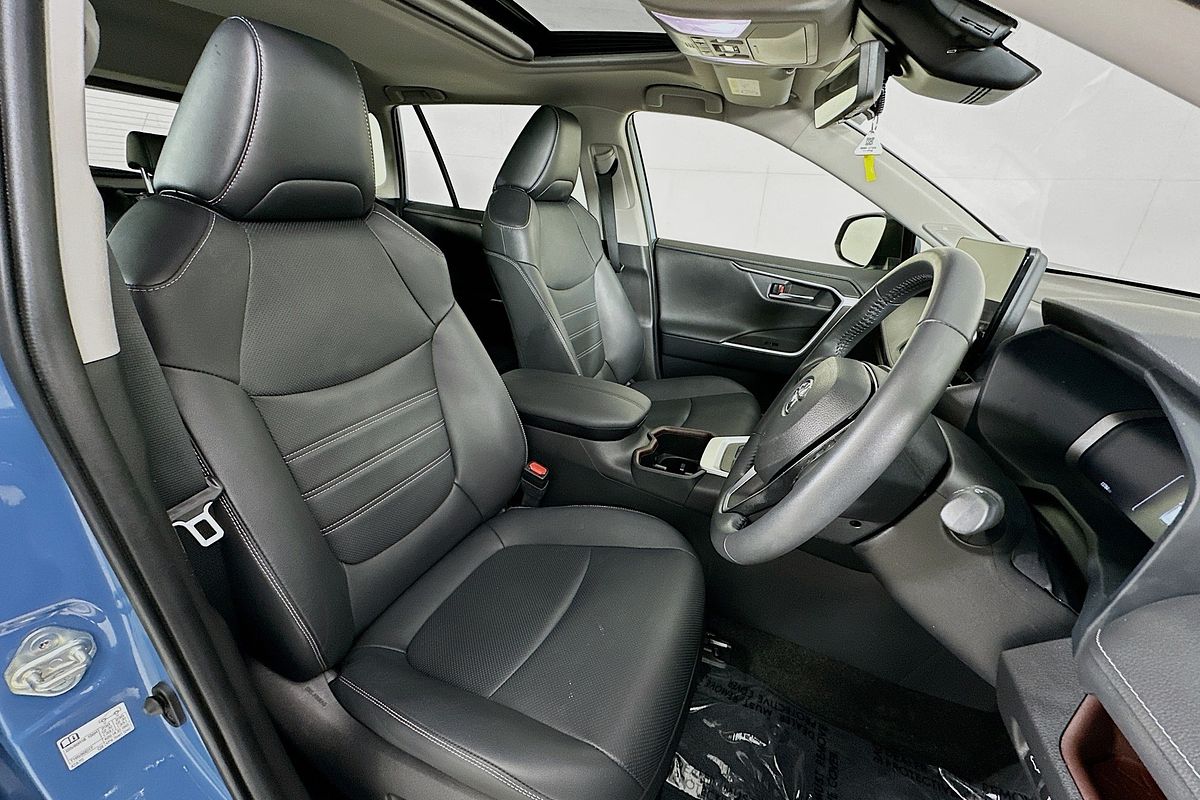 2023 Toyota RAV4 CRUISER (2WD) HYBRID AXAH52R