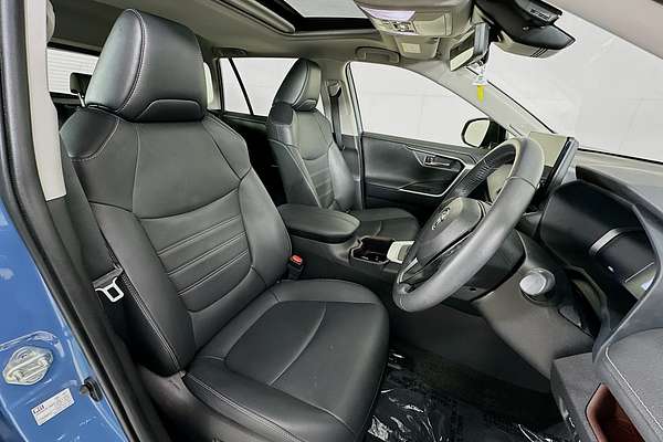 2023 Toyota RAV4 CRUISER (2WD) HYBRID AXAH52R