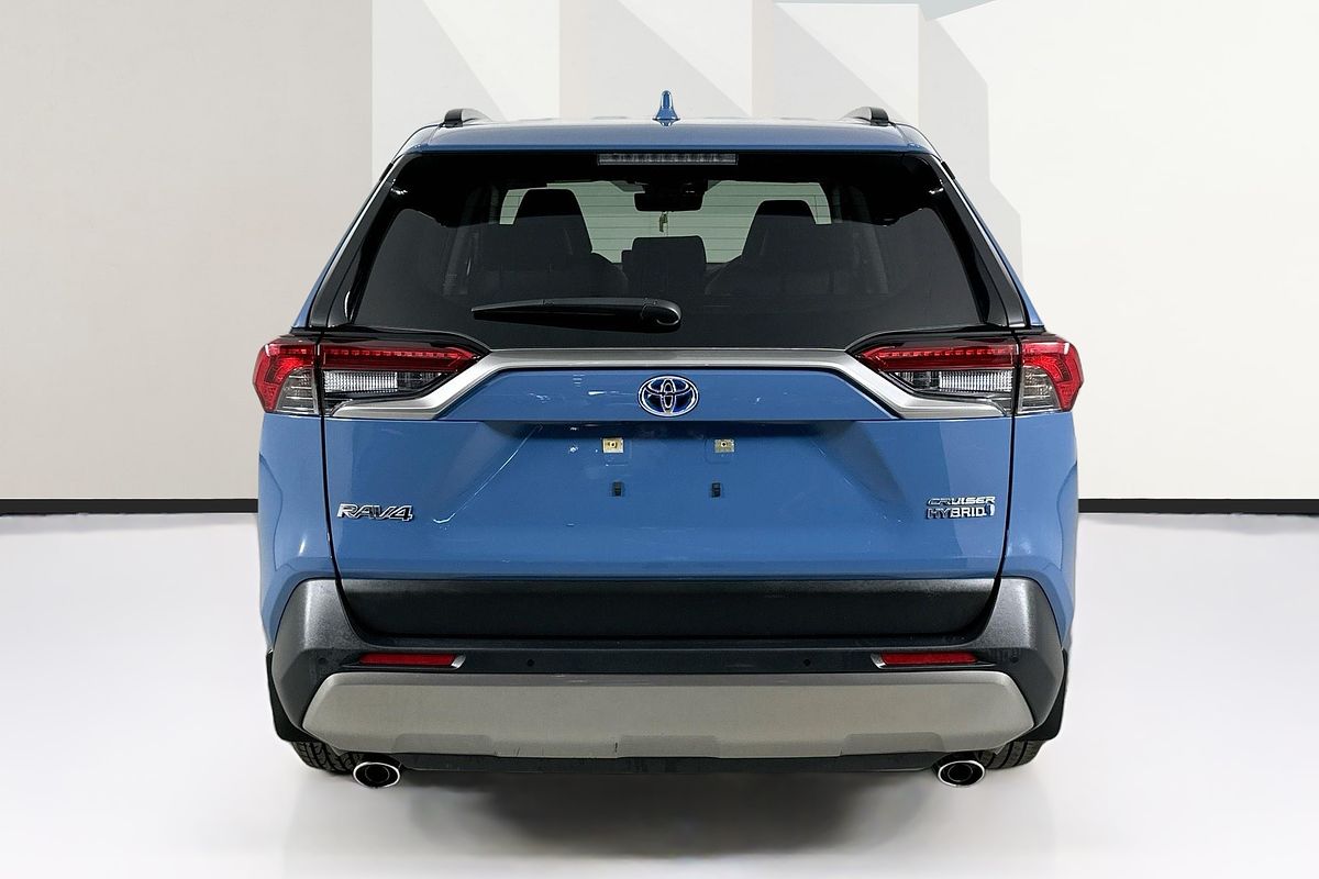 2023 Toyota RAV4 CRUISER (2WD) HYBRID AXAH52R