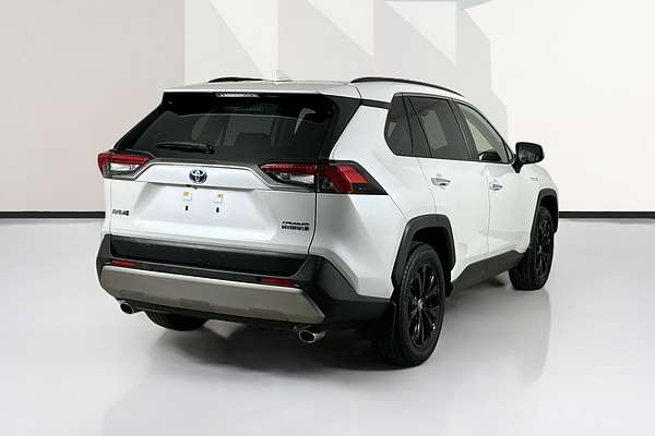 2024 Toyota RAV4 CRUISER (2WD) HYBRID AXAH52R