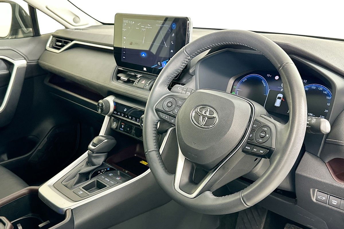 2024 Toyota RAV4 CRUISER (2WD) HYBRID AXAH52R