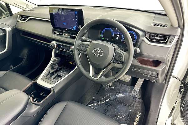 2024 Toyota RAV4 CRUISER (2WD) HYBRID AXAH52R