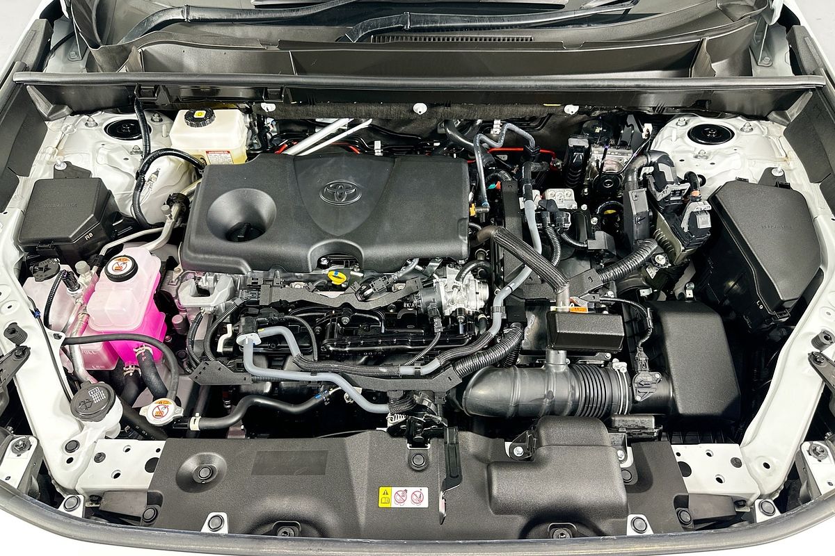2024 Toyota RAV4 CRUISER (2WD) HYBRID AXAH52R