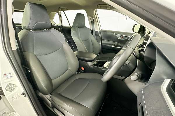 2024 Toyota RAV4 GX (2WD) HYBRID AXAH52R