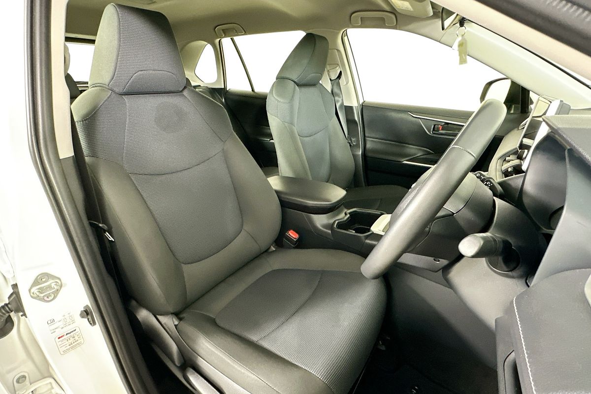 2024 Toyota RAV4 GX (2WD) HYBRID AXAH52R