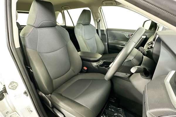 2024 Toyota RAV4 GX (2WD) HYBRID AXAH52R