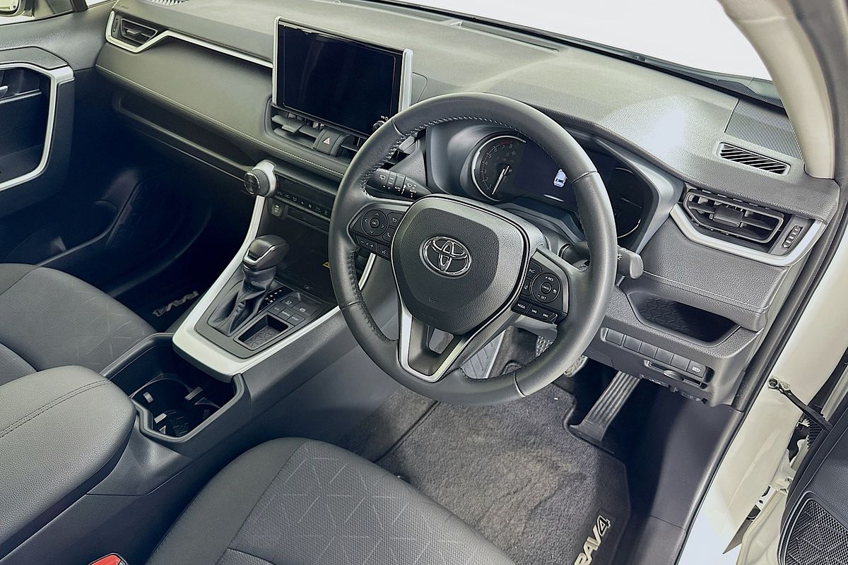 2024 Toyota RAV4 GXL (2WD) MXAA52R