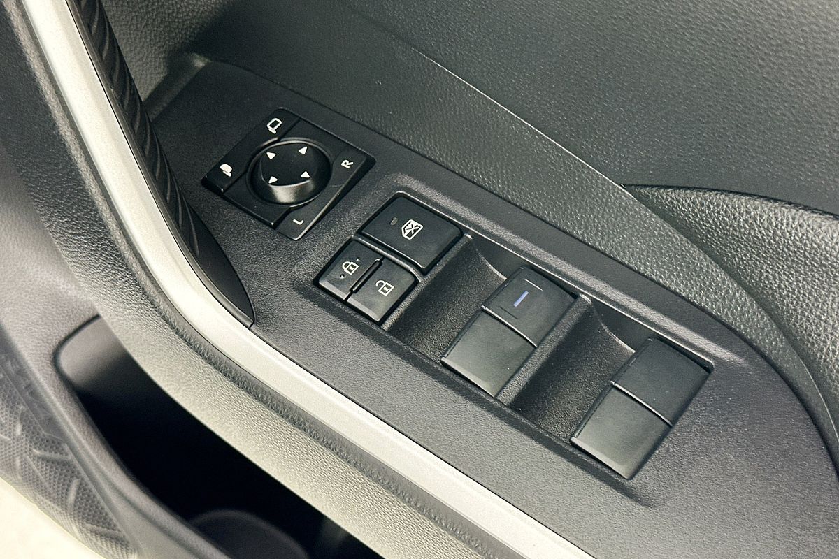 2024 Toyota RAV4 GX (2WD) HYBRID AXAH52R