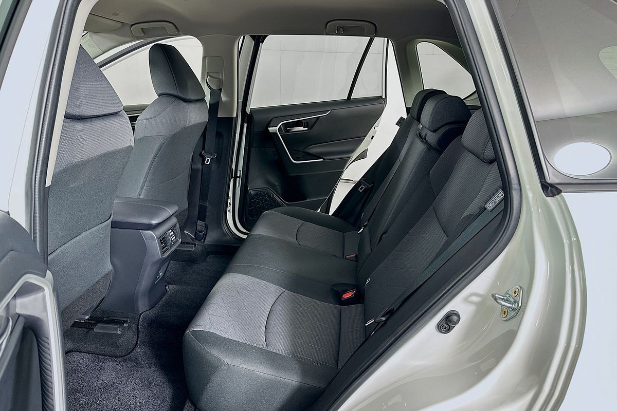 2024 Toyota RAV4 GXL (2WD) MXAA52R