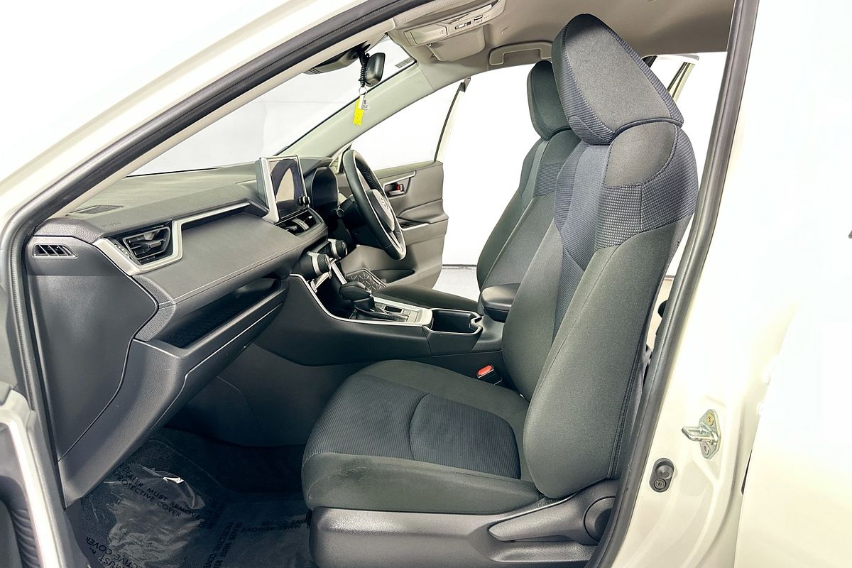 2024 Toyota RAV4 GX (2WD) HYBRID AXAH52R