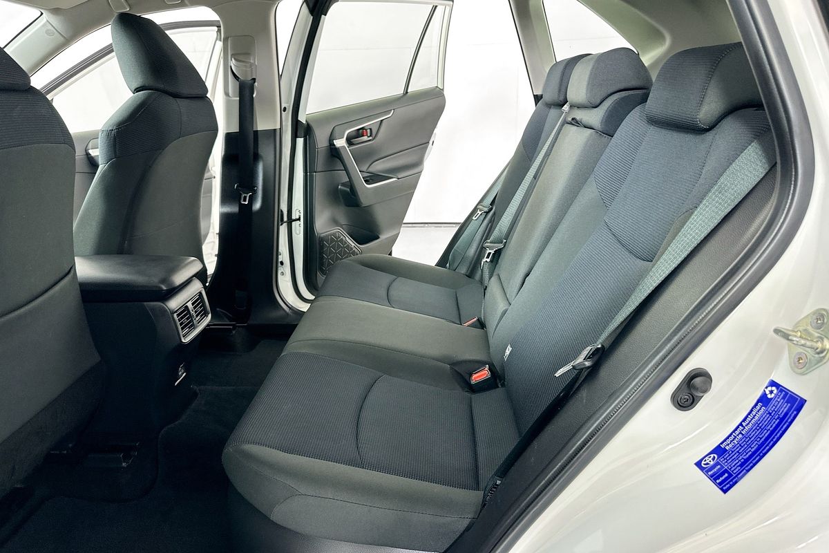 2024 Toyota RAV4 GX (2WD) HYBRID AXAH52R