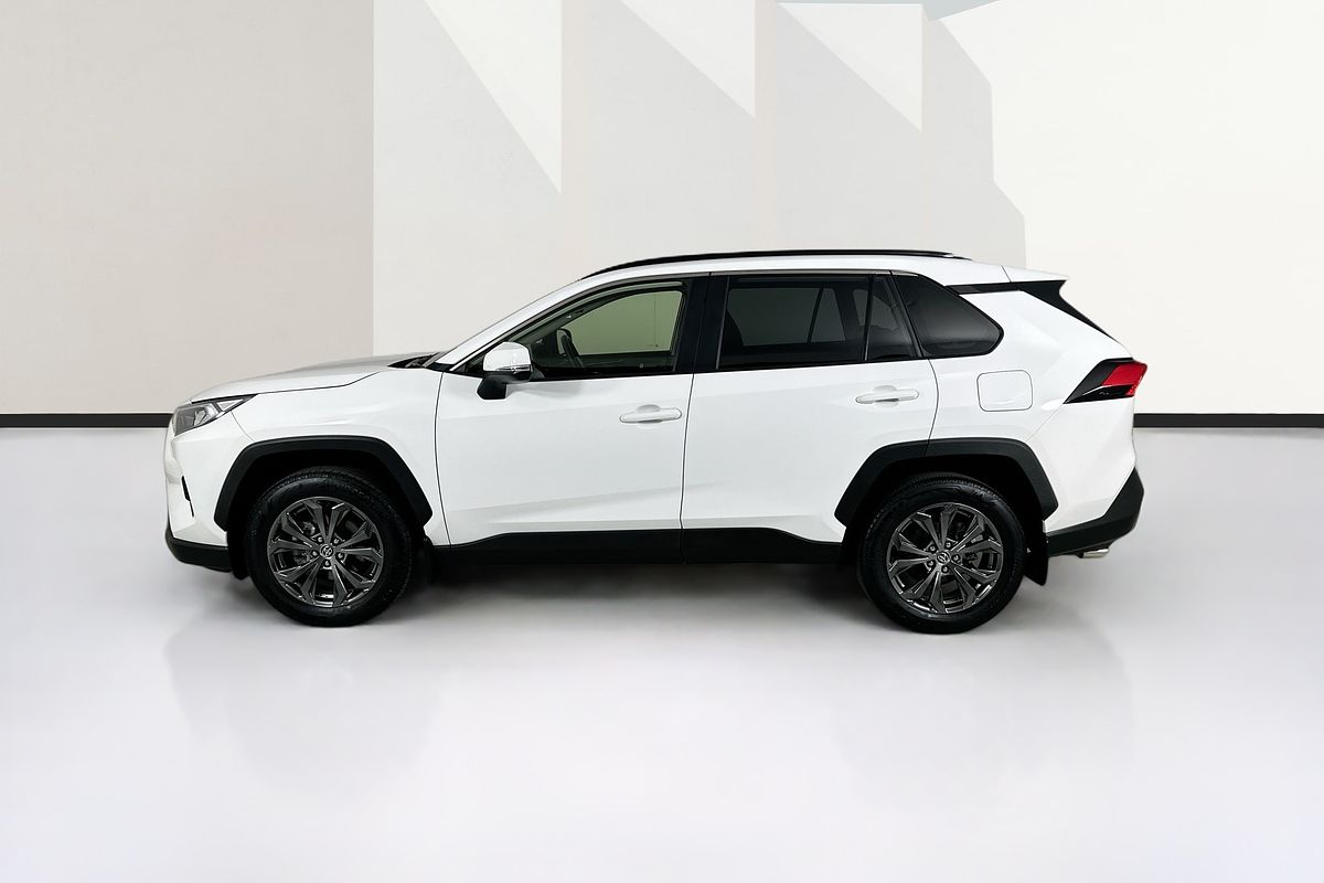 2024 Toyota RAV4 GXL (2WD) MXAA52R