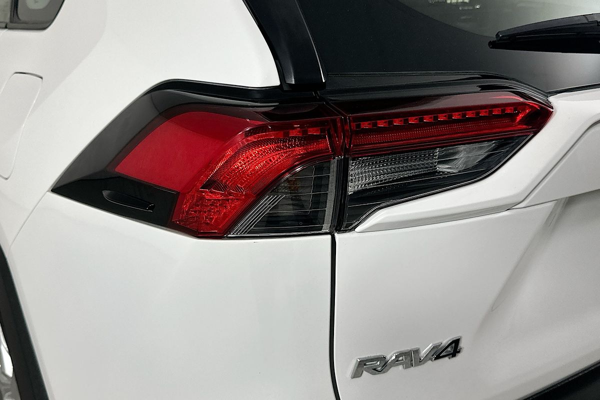 2021 Toyota RAV4 GX (AWD) HYBRID AXAH54R