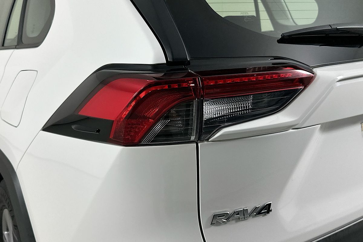 2024 Toyota RAV4 GX (2WD) HYBRID AXAH52R