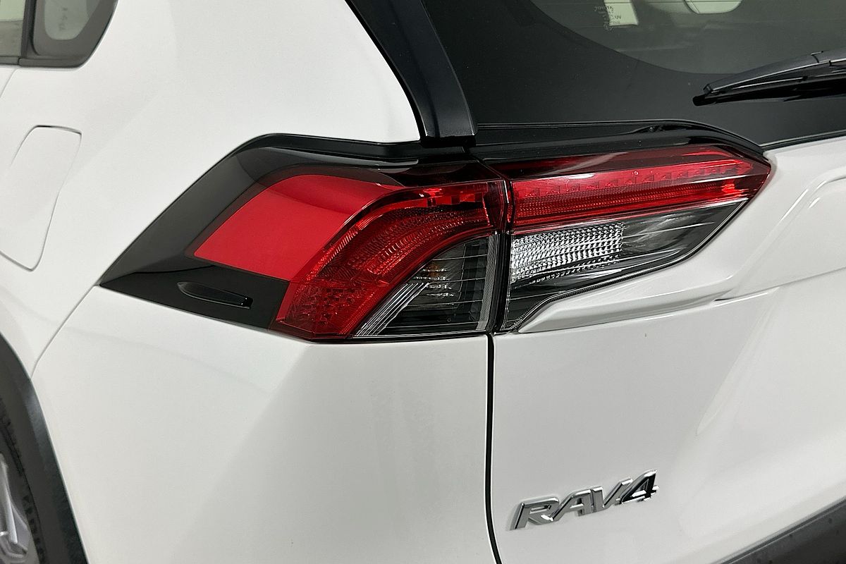 2024 Toyota RAV4 GX (2WD) HYBRID AXAH52R