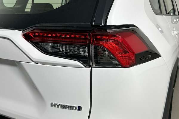 2024 Toyota RAV4 GX (2WD) HYBRID AXAH52R