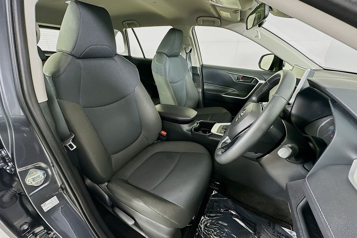 2024 Toyota RAV4 GX (2WD) HYBRID AXAH52R