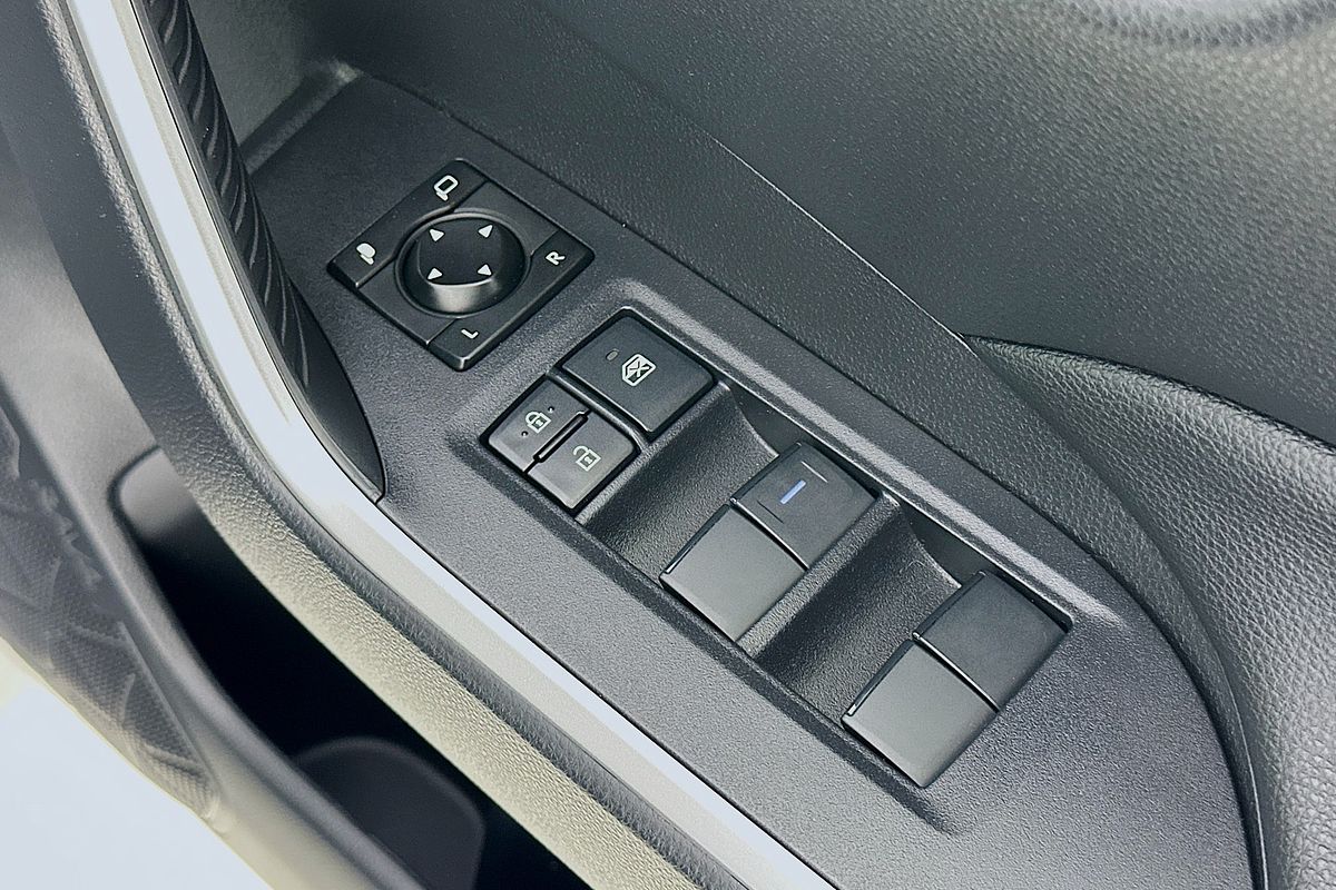 2024 Toyota RAV4 GX (2WD) HYBRID AXAH52R