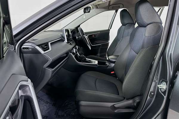 2024 Toyota RAV4 GX (2WD) HYBRID AXAH52R