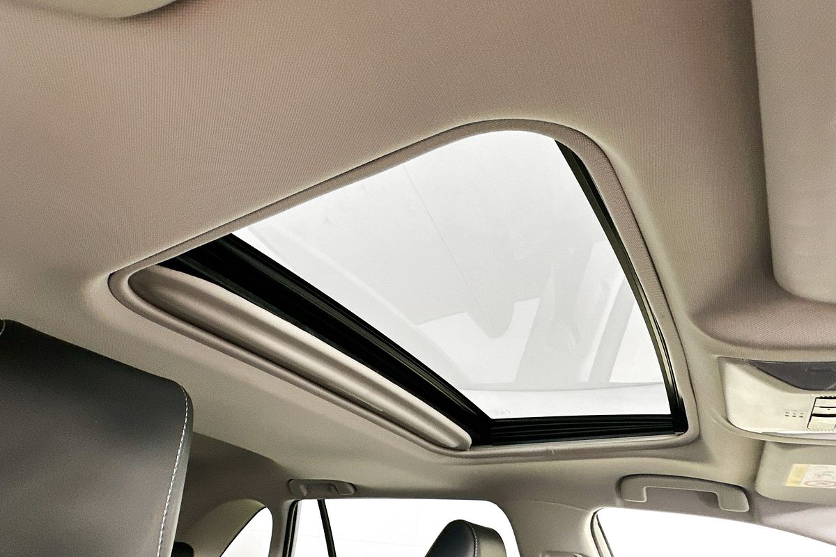 2020 Toyota RAV4 CRUISER (AWD) HYBRID AXAH54R