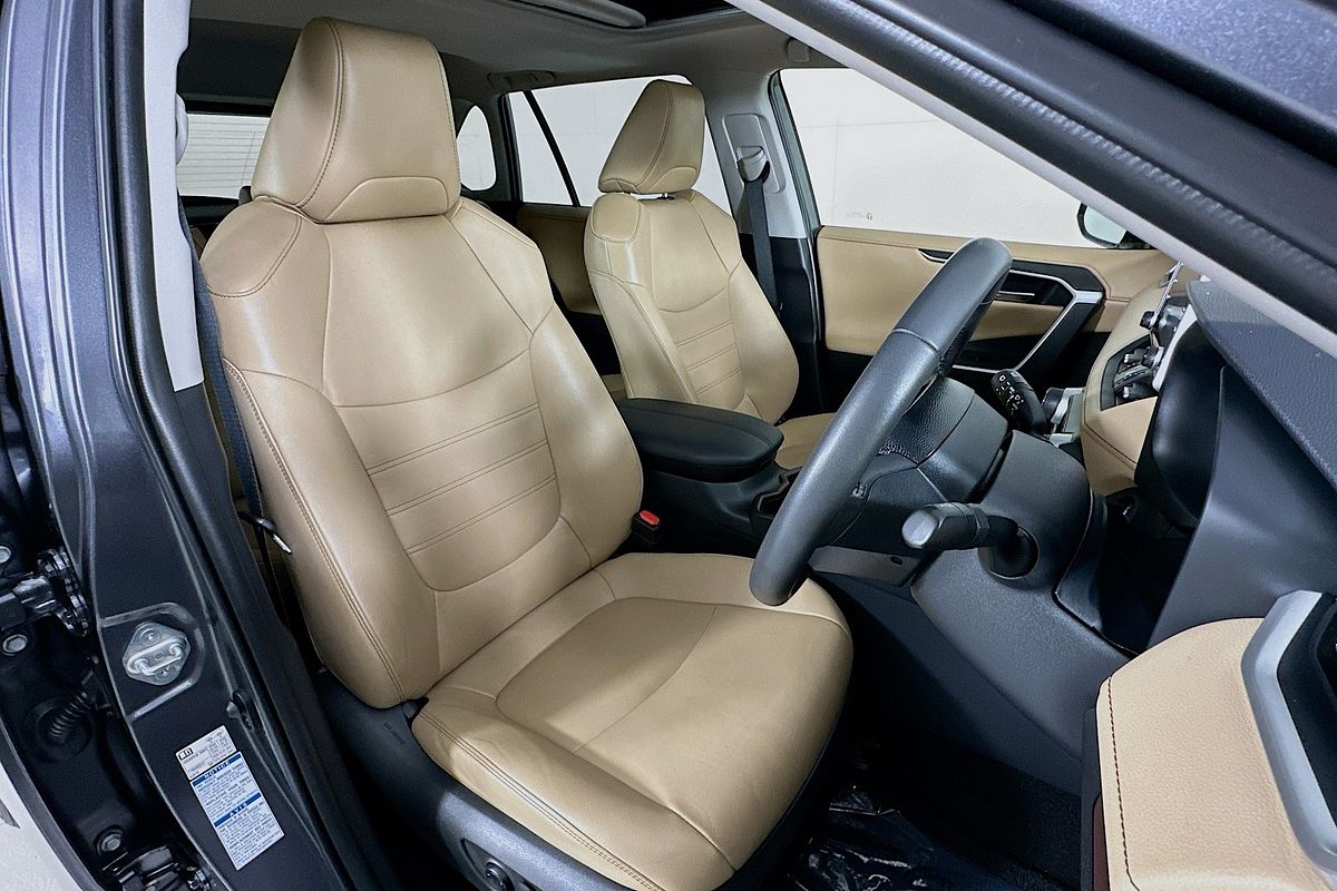2020 Toyota RAV4 CRUISER (AWD) HYBRID AXAH54R