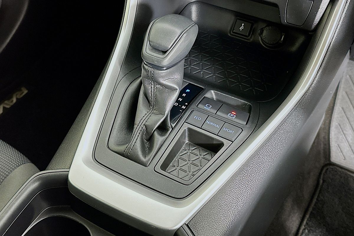 2020 Toyota RAV4 GX (2WD) MXAA52R