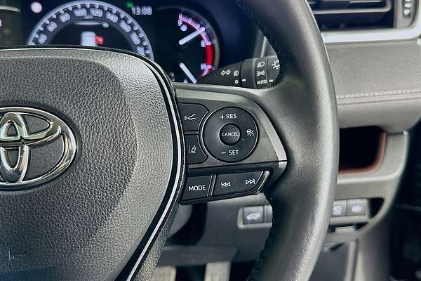 2020 Toyota RAV4 Cruiser MXAA52R
