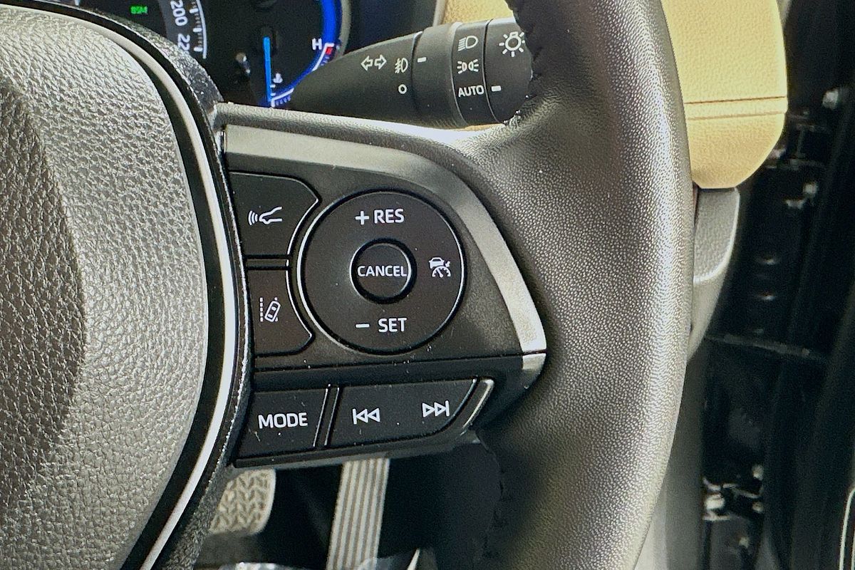 2020 Toyota RAV4 CRUISER (AWD) HYBRID AXAH54R