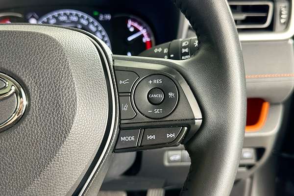 2021 Toyota RAV4 EDGE (AWD) AXAA54R
