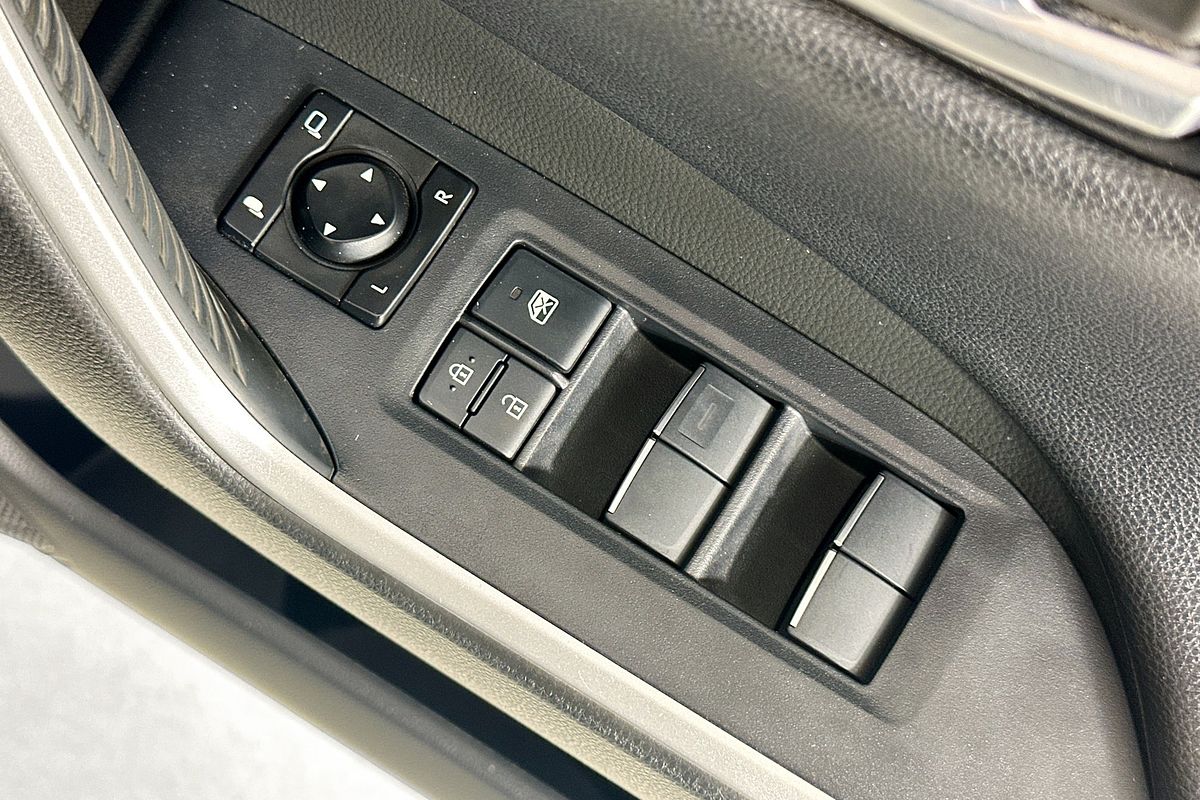 2020 Toyota RAV4 CRUISER (AWD) HYBRID AXAH54R