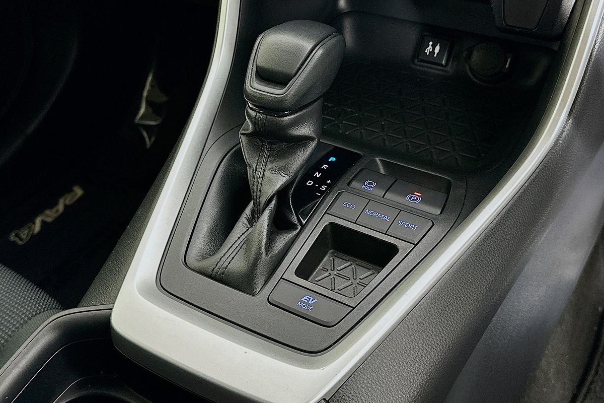 2019 Toyota RAV4 GX (2WD) HYBRID AXAH52R