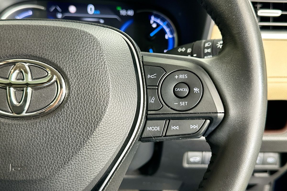 2021 Toyota RAV4 CRUISER (AWD) HYBRID AXAH54R