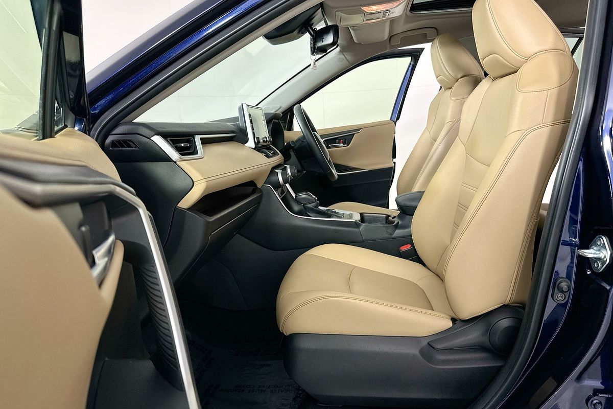 2021 Toyota RAV4 CRUISER (AWD) HYBRID AXAH54R