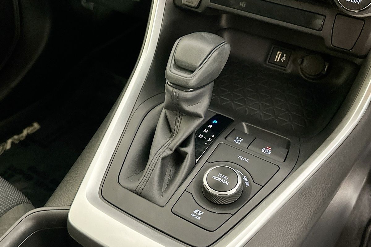 2024 Toyota RAV4 GX (AWD) HYBRID AXAH54R