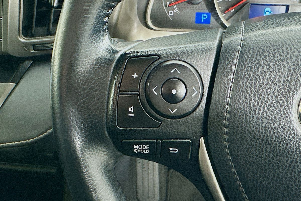 2014 Toyota RAV4 CRUISER (4x4) ASA44R