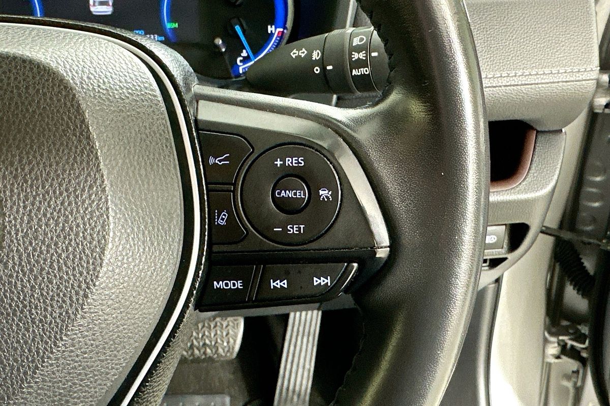 2020 Toyota RAV4 CRUISER (AWD) HYBRID AXAH54R
