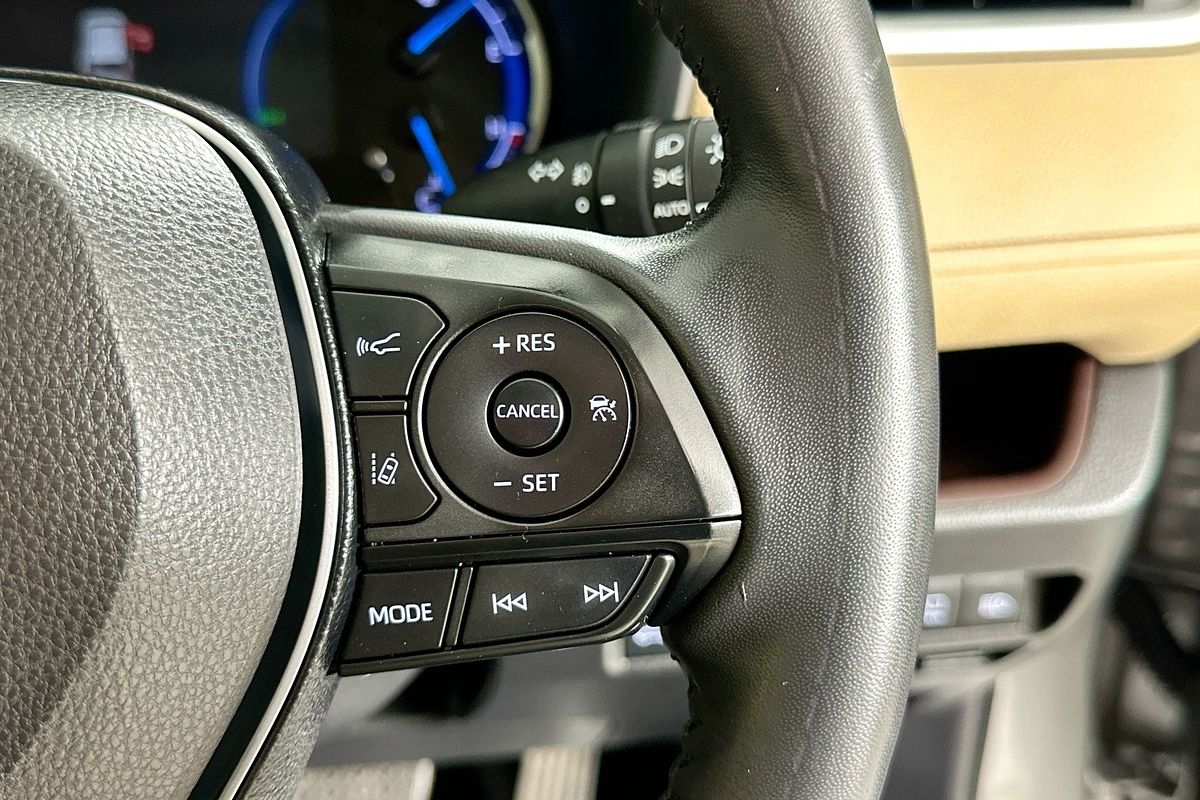 2019 Toyota RAV4 CRUISER (AWD) HYBRID AXAH54R