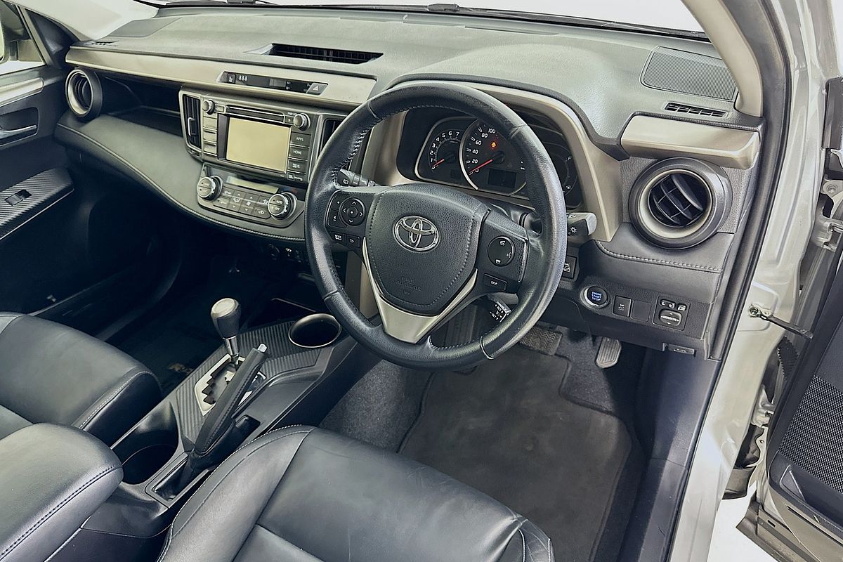 2014 Toyota RAV4 CRUISER (4x4) ASA44R
