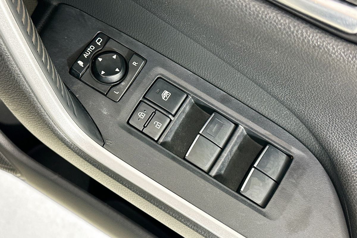 2021 Toyota RAV4 CRUISER (AWD) HYBRID AXAH54R