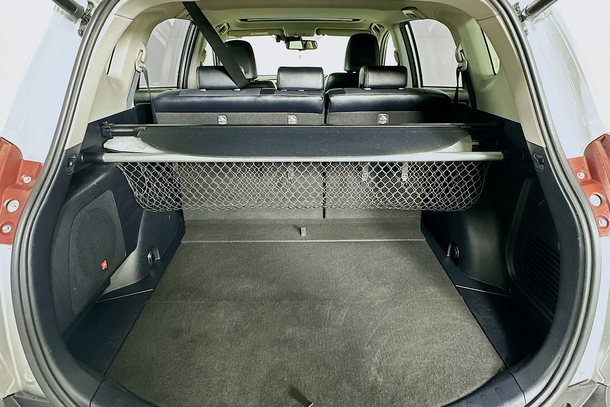2014 Toyota RAV4 CRUISER (4x4) ASA44R