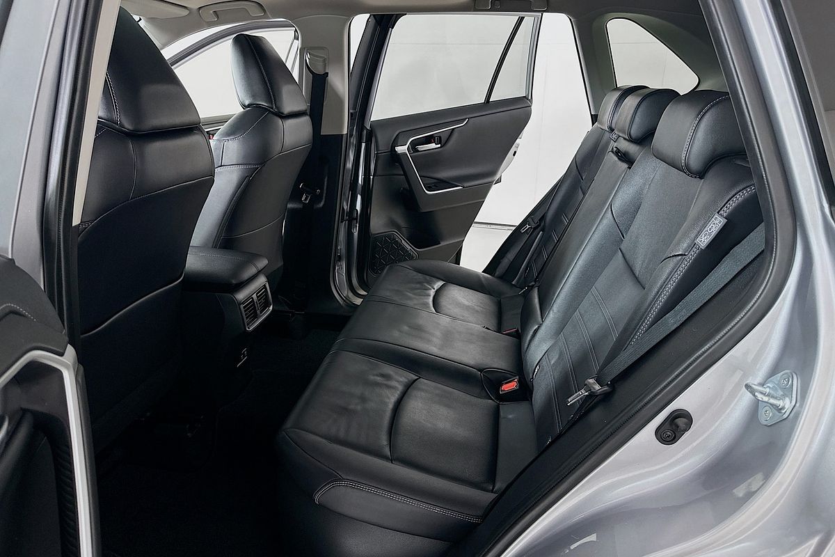 2020 Toyota RAV4 CRUISER (2WD) HYBRID AXAH52R