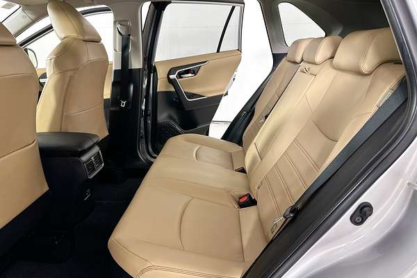 2019 Toyota RAV4 CRUISER (AWD) HYBRID AXAH54R