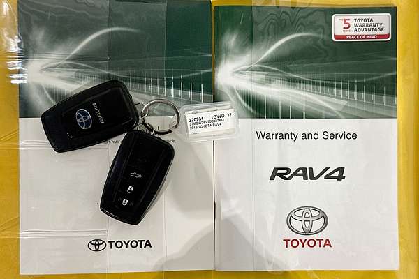 2019 Toyota RAV4 CRUISER (AWD) HYBRID AXAH54R