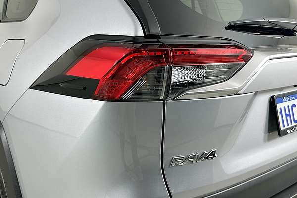 2020 Toyota RAV4 CRUISER (2WD) HYBRID AXAH52R