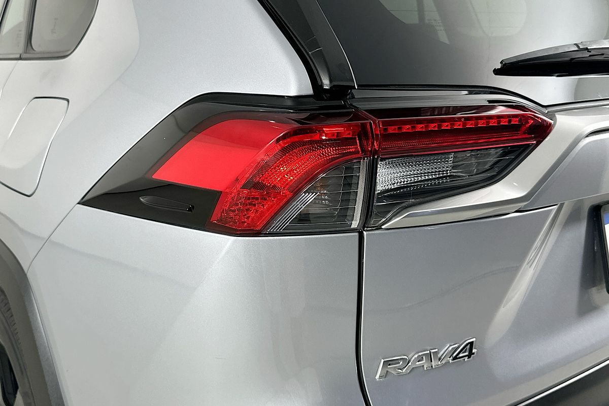 2019 Toyota RAV4 CRUISER (AWD) HYBRID AXAH54R